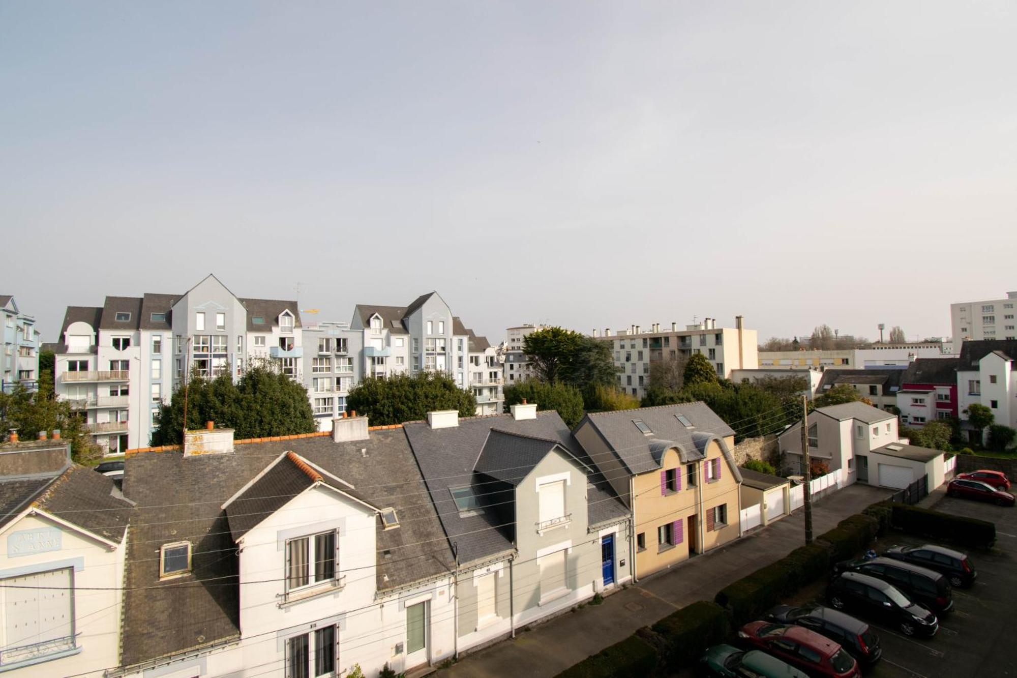 Grand Studio Avec Parking A 10 Minutes Des Plages Lorient Bagian luar foto