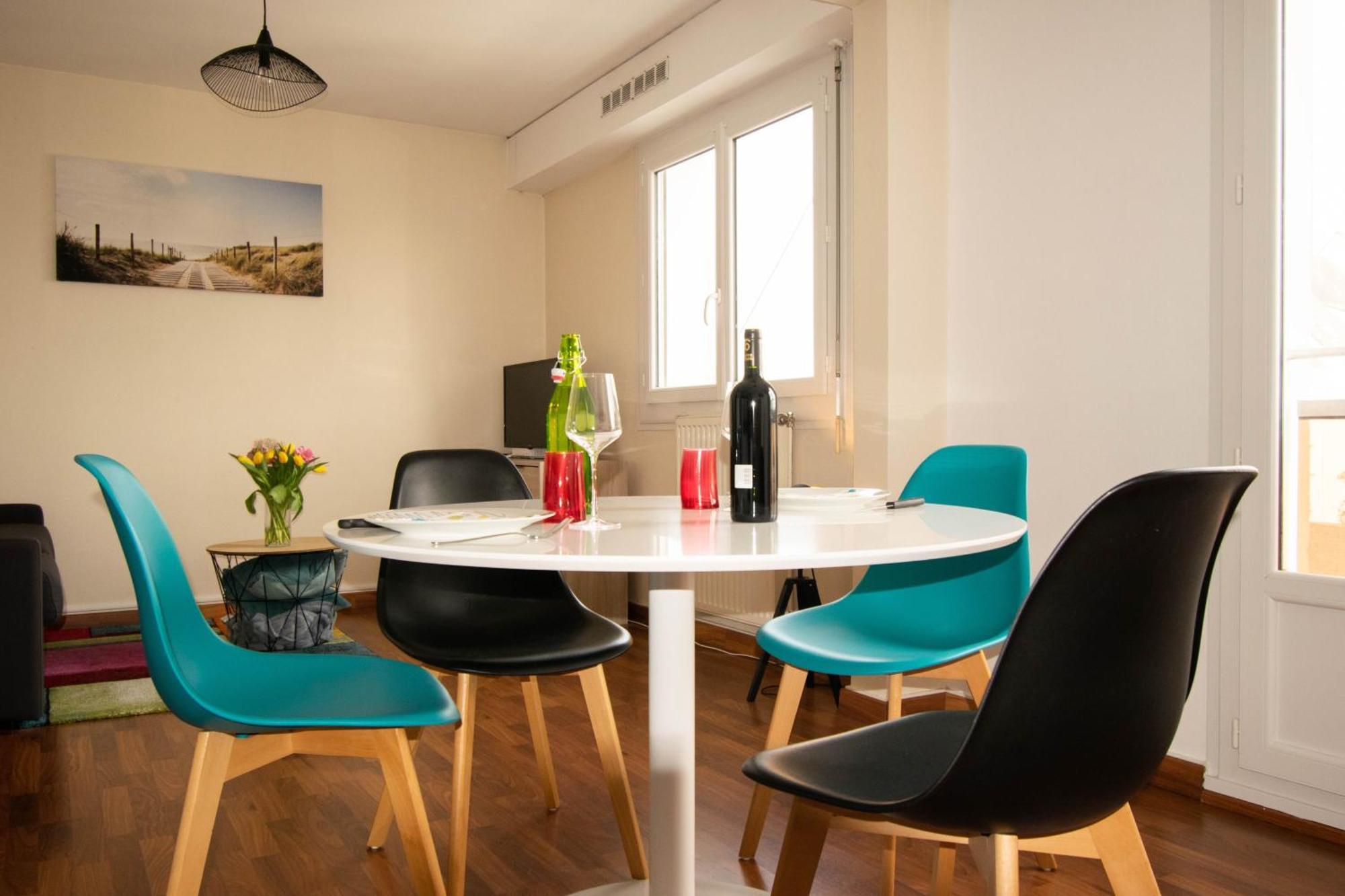 Grand Studio Avec Parking A 10 Minutes Des Plages Lorient Bagian luar foto